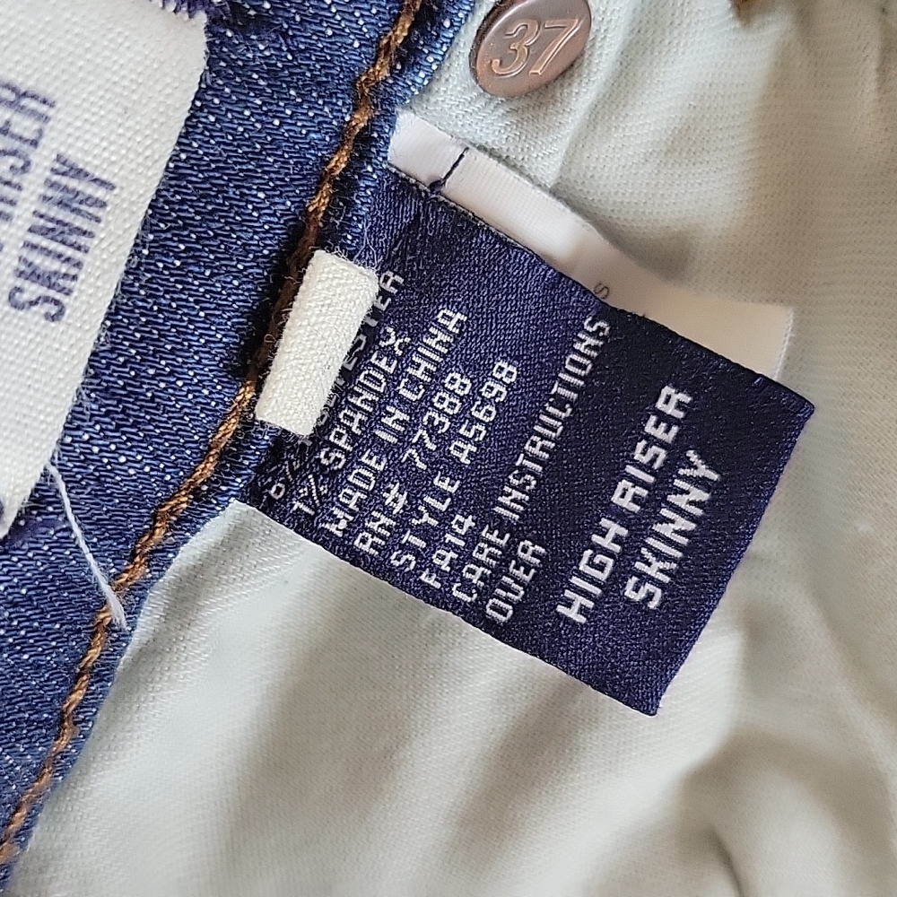 Madewell High Riser Skinny Skinny Jeans - Picture 4 of 10